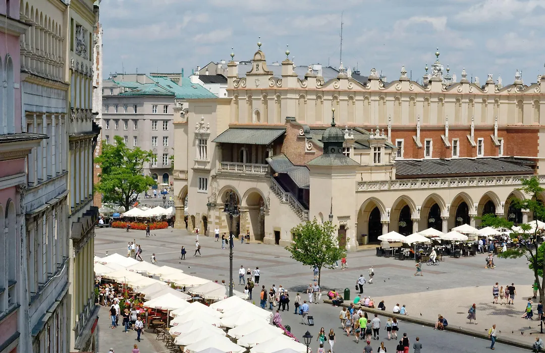 Krakow For You Main Square Apartments-1